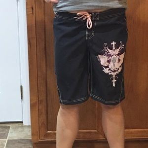 Women’s board short/swim trunks